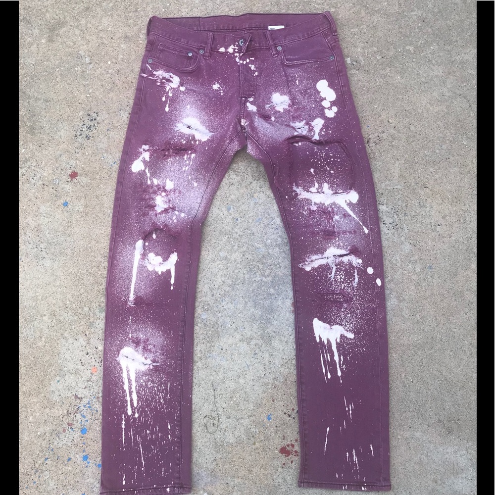 Øne øf A kind (Splatter) burgundy denim 32x32
